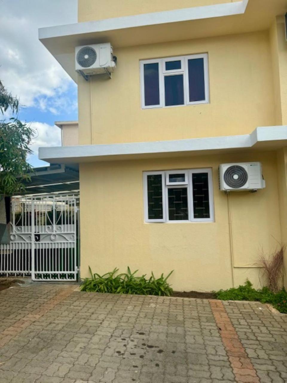 Residence Barbera Apartments Flic en Flac Ngoại thất bức ảnh